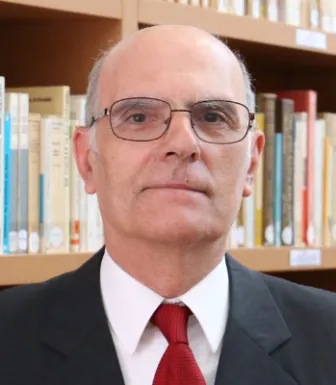 António Cândido Oliveira