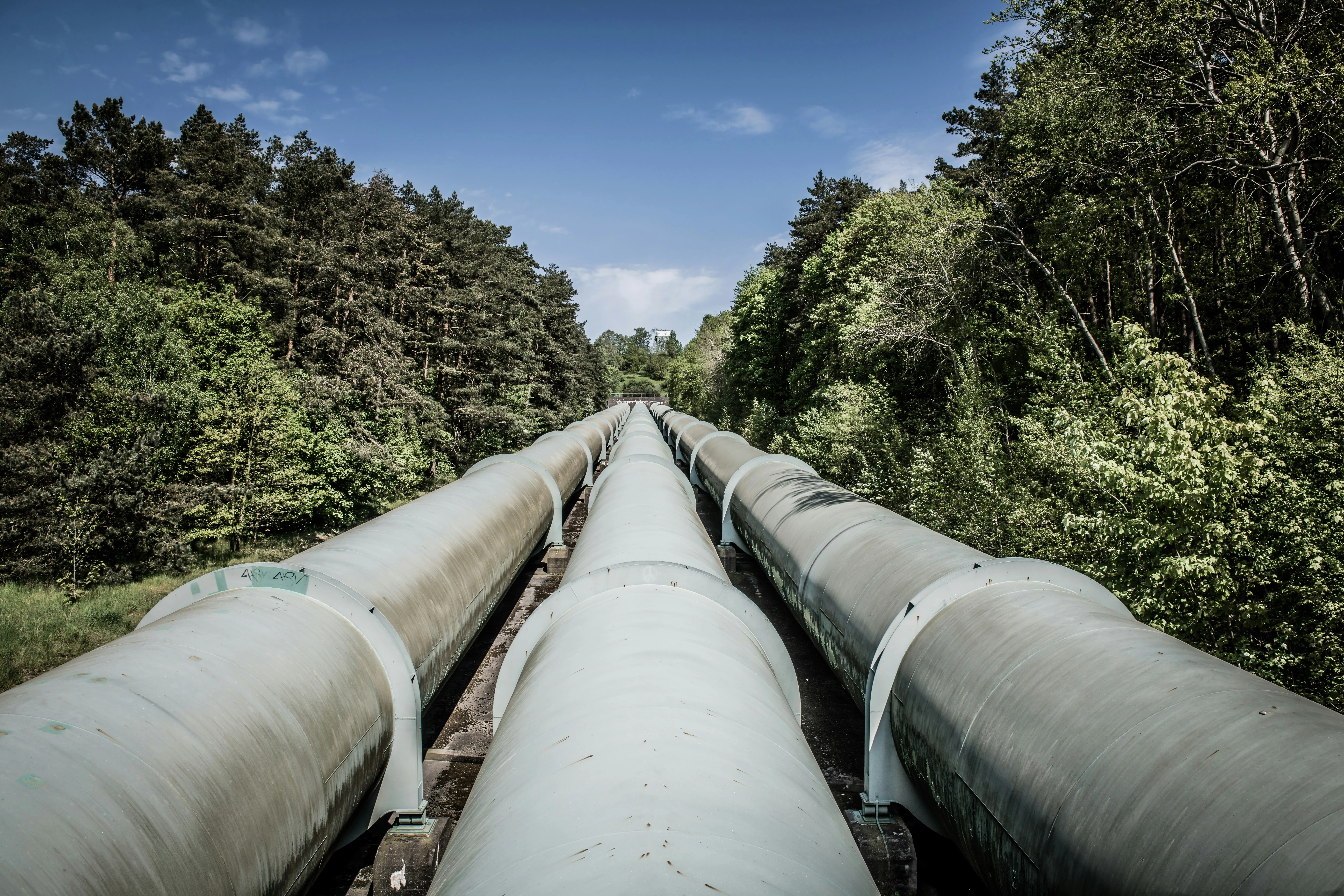 Imagem de um pipeline de gás, da autoria de wolfgang-weiser
