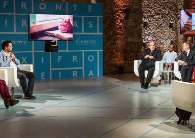 set do estúdio do Fronteiras XXI