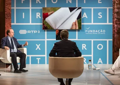 set do estúdio do Fronteiras XXI