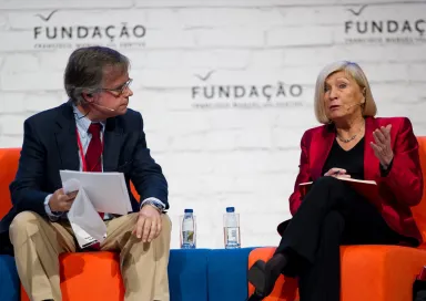 Democracia sem «demos»? (Chantal Mouffe e Jean L. Cohen; mod. Miguel Nogueira de Brito)