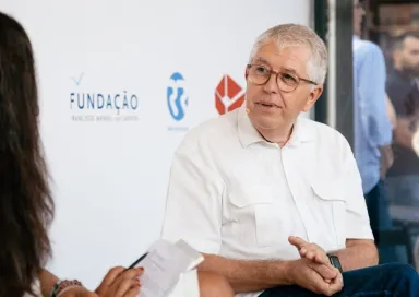 Praça da Fundação Feira do Livro Havai que memória portuguesa