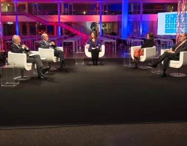 Imagem do debate Fronteiras XXI onde pára a ética na política