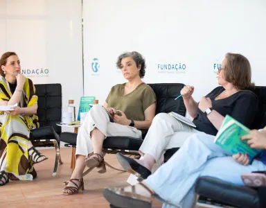 Imagem da Praça da Fundação «Investir em Ciência: porquê?»