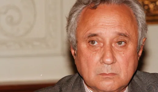 Professor Doutor Raul Miguel Rosado Fernandes (1934-2018)