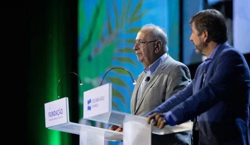 Imagem de Abertura do Encontro O Futuro do Planeta Jaime Gama e Tiago Pitta e Cunha