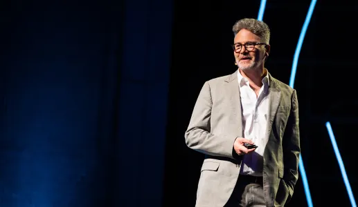 Adam Tooze na conferência Impactos da pandemia na economia mundial