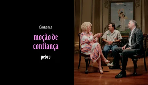 Imagem de Guilherme Geirinhas com Lili Caneças e Pedro Nuno Santos, durante a gravação da rúbrica «Moção de Confiança»