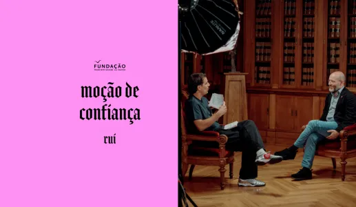 Imagem de Guilherme Geirinhas com Rui Tavares, durante a gravação da rúbrica «Moção de Confiança»