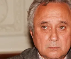 Professor Doutor Raul Miguel Rosado Fernandes (1934-2018)