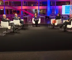 Imagem do debate Fronteiras XXI onde pára a ética na política