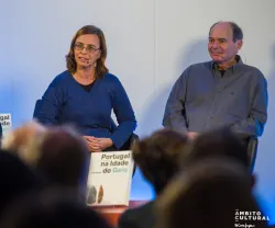 Imagem do debate «Como fomos nós, na Idade do Gelo?» com Carlos Fabião, Luísa Pereira e João Zilhão, moderada por Filipa Melo