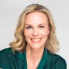 Imagem de Anu Bradford, investigadora e professora de Direito e Organizações Internacionais na Columbia Law School